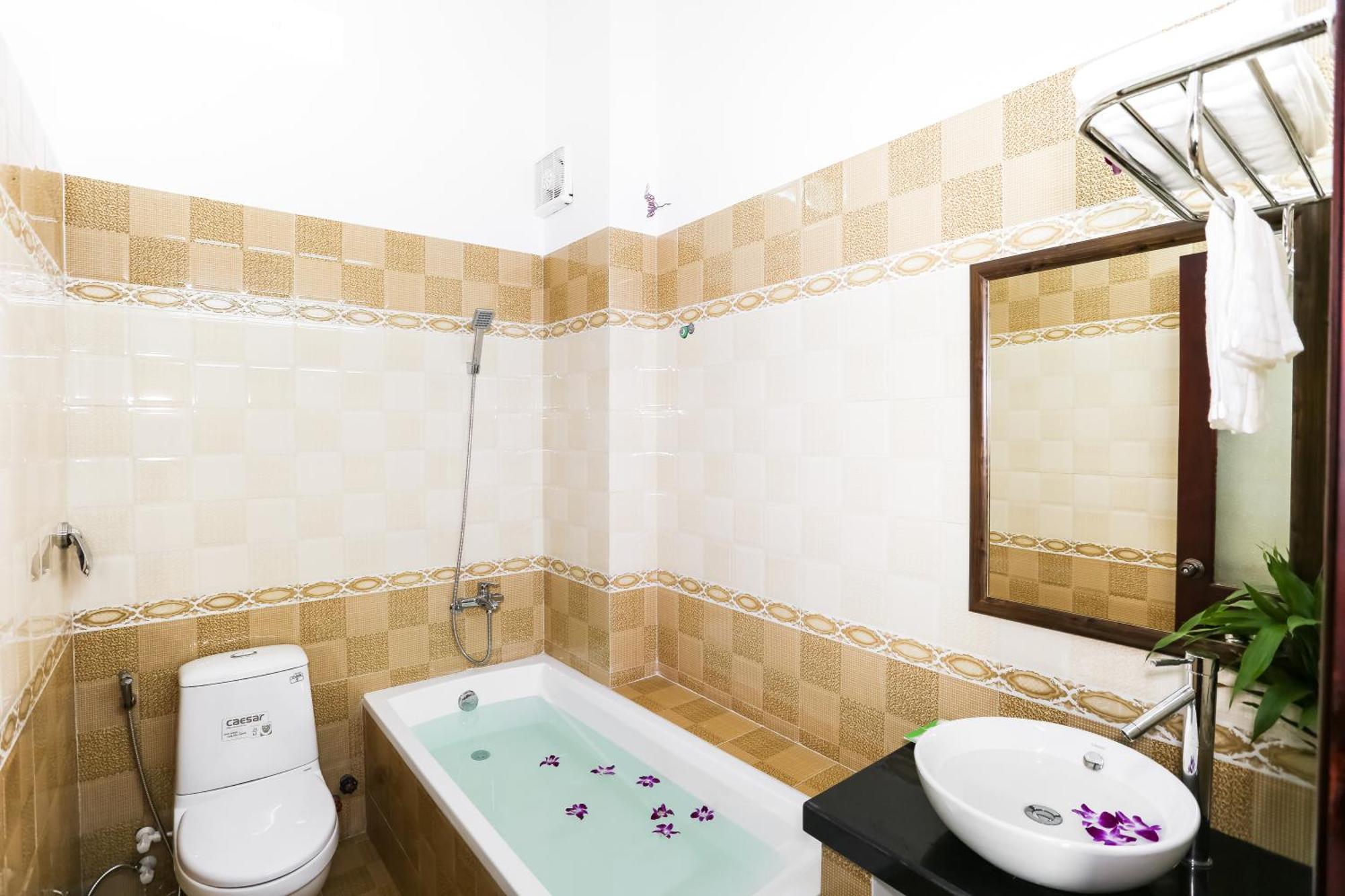 Phoenix Homestay Hoi An Eksteriør bilde